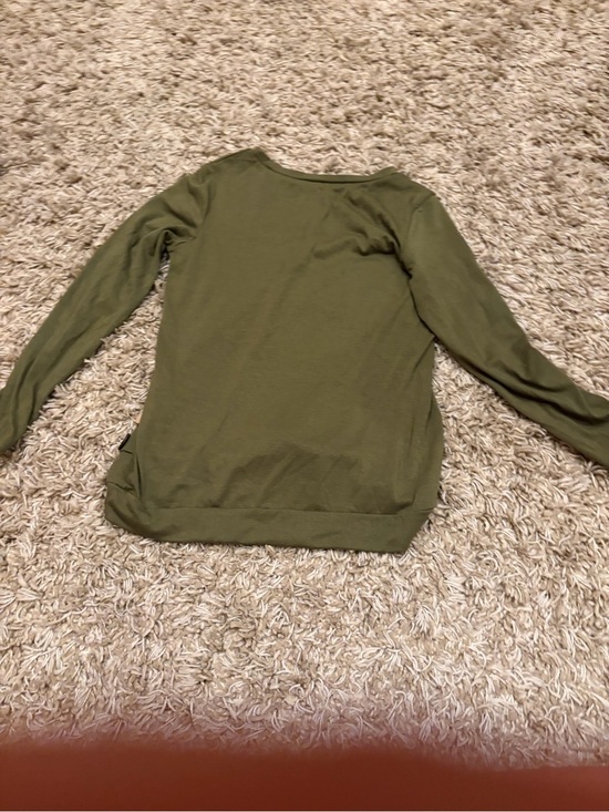 Other - Olive Green Long Sleeve Pullover